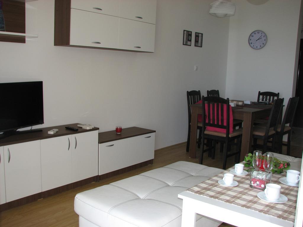 Two-Bedroom Apartment Donika Tsarevo Bagian luar foto