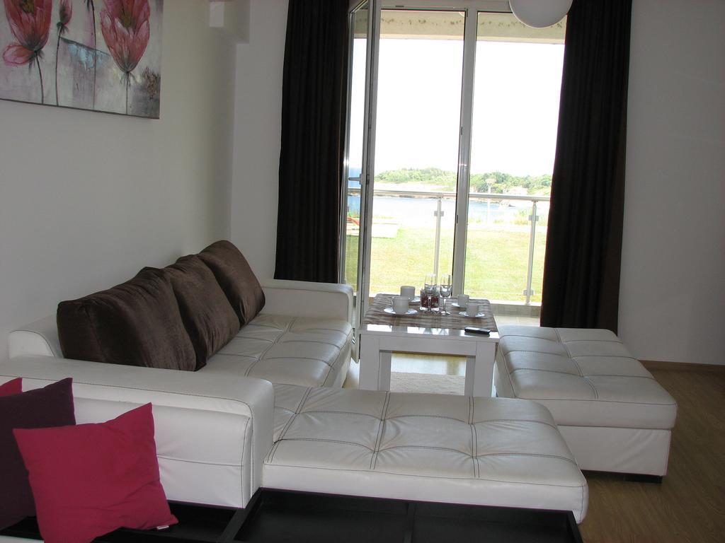 Two-Bedroom Apartment Donika Tsarevo Bagian luar foto