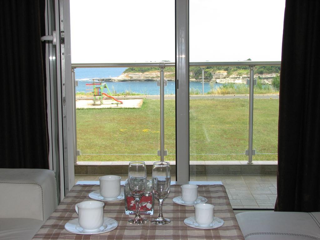 Two-Bedroom Apartment Donika Tsarevo Bagian luar foto