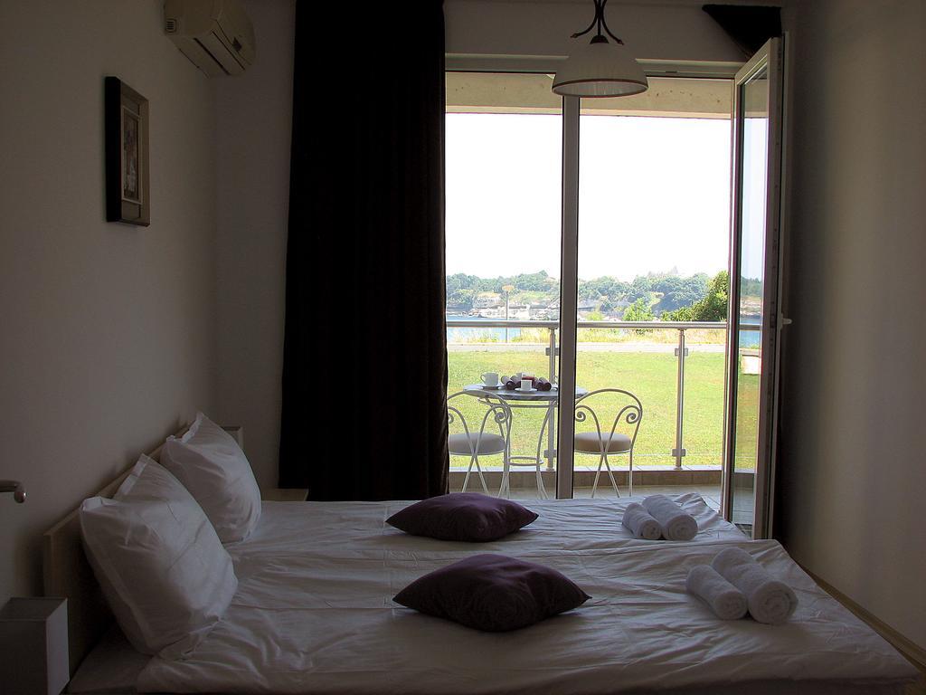 Two-Bedroom Apartment Donika Tsarevo Bagian luar foto