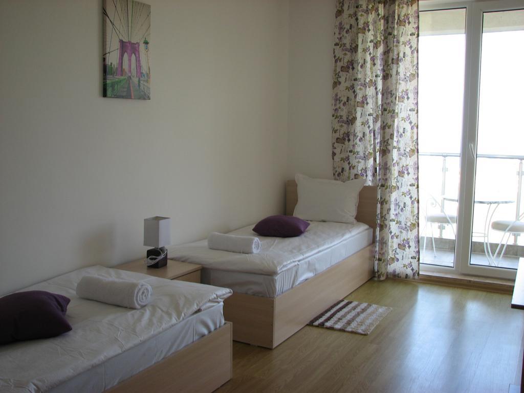 Two-Bedroom Apartment Donika Tsarevo Bagian luar foto