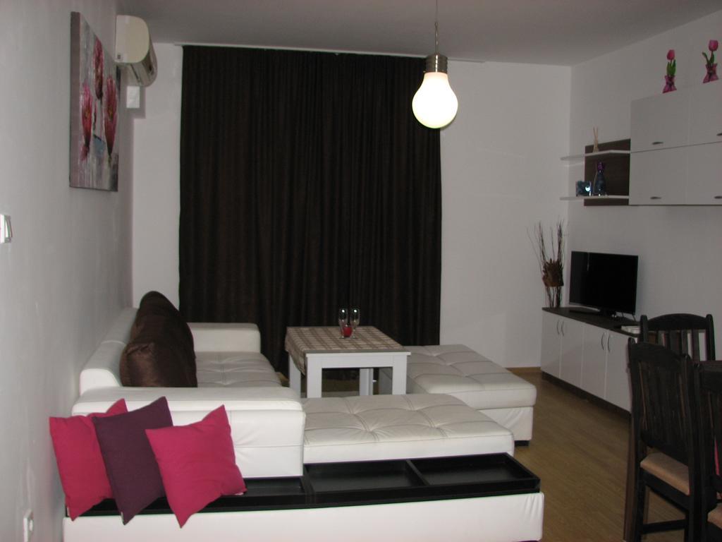 Two-Bedroom Apartment Donika Tsarevo Bagian luar foto